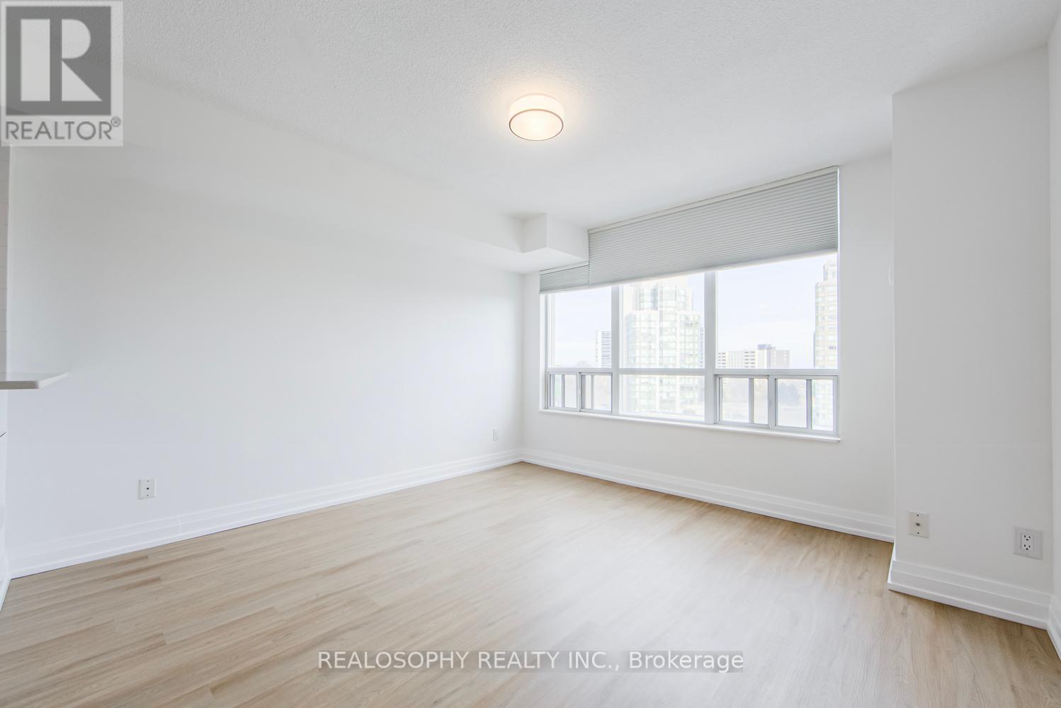 Photo 10 of 805 3650 Kingston Road, Toronto ON
