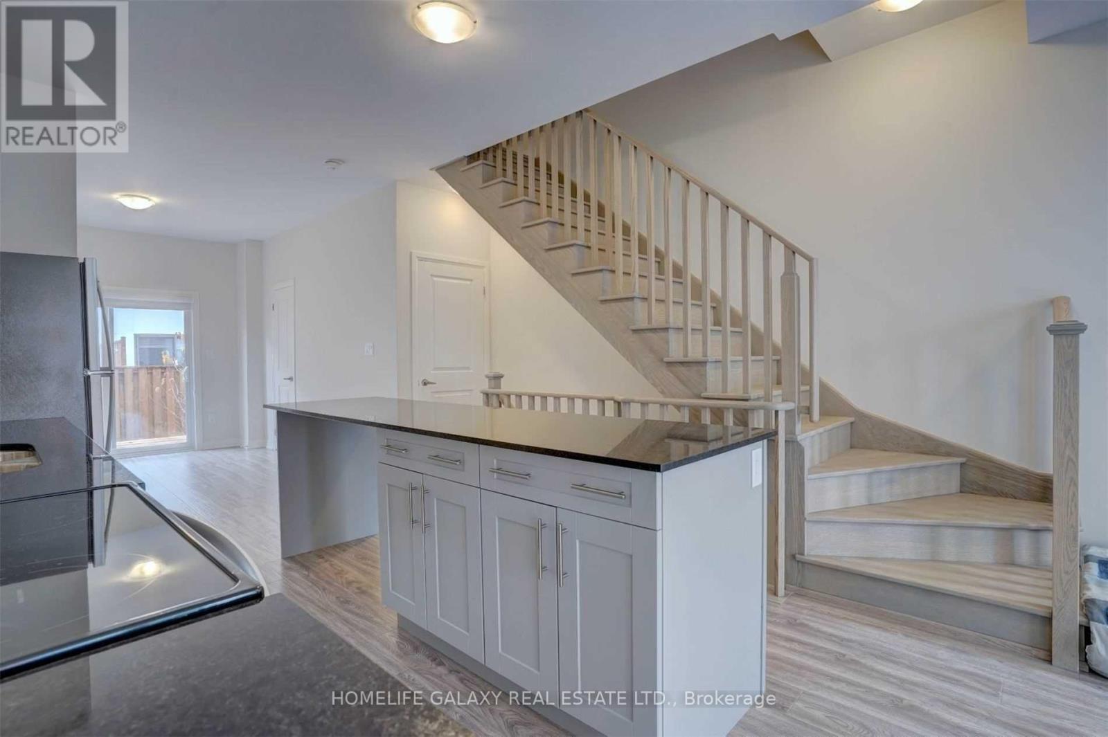 Photo 11 of 1653 Pleasure Valley Path, Oshawa ON