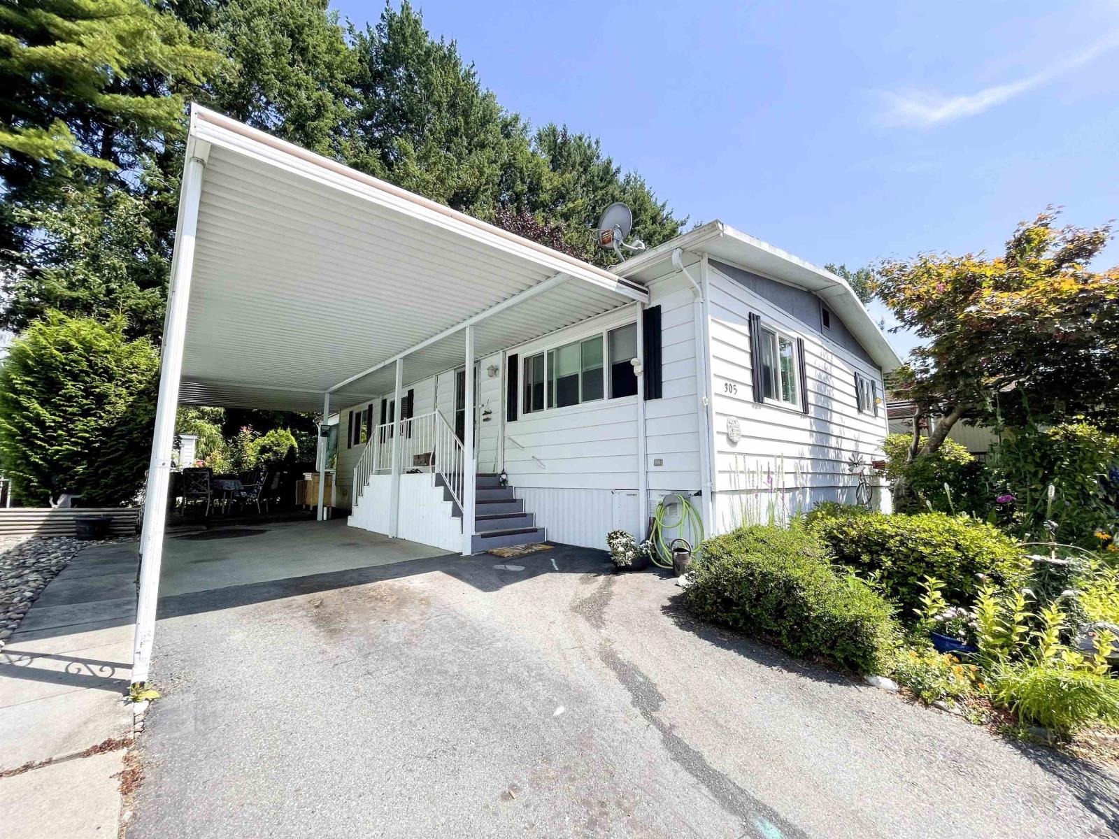 Photo 3 of 305 1840 160 Street, Surrey BC