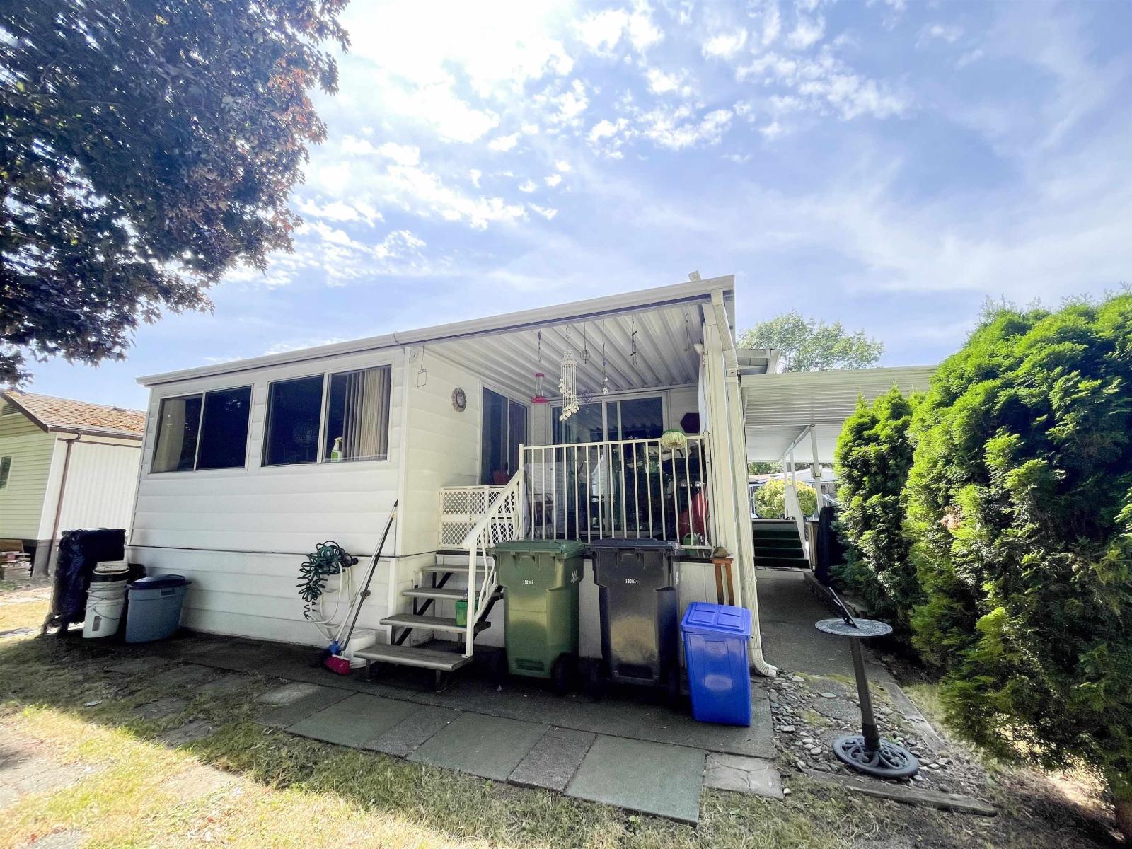 Photo 21 of 305 1840 160 Street, Surrey BC
