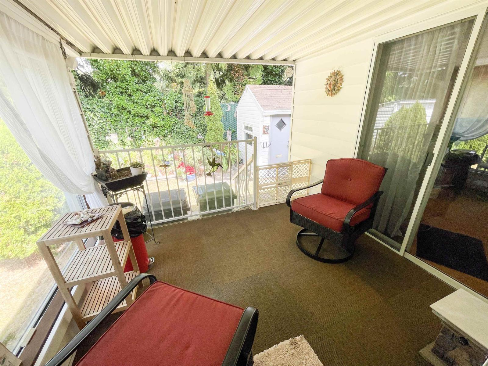 Photo 16 of 305 1840 160 Street, Surrey BC