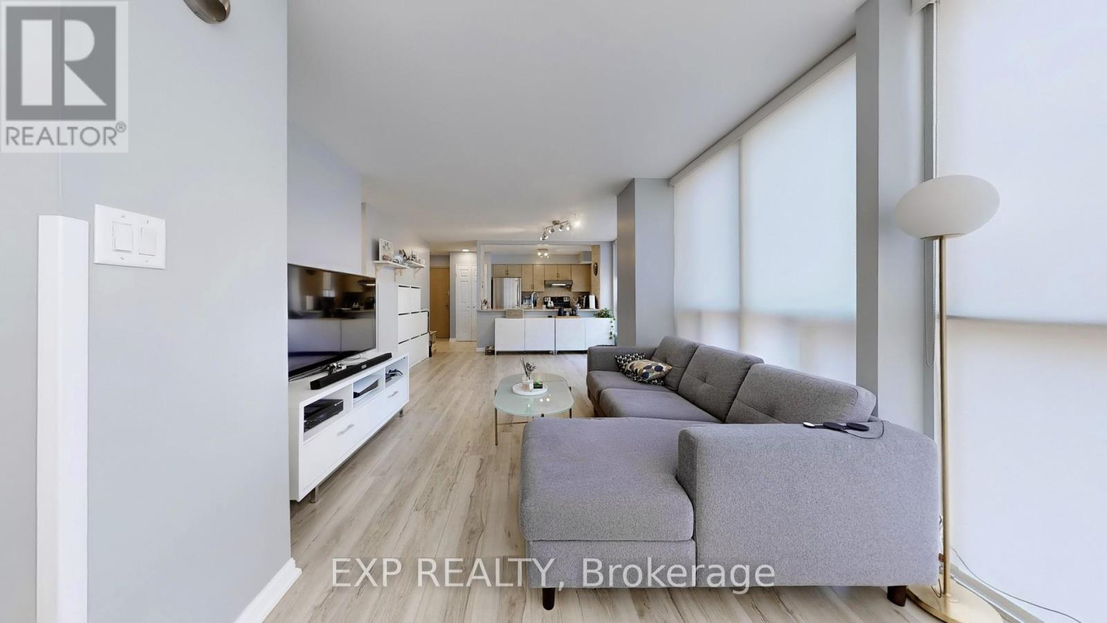 Photo 19 of 1105 24 Wellesley Street W, Toronto ON