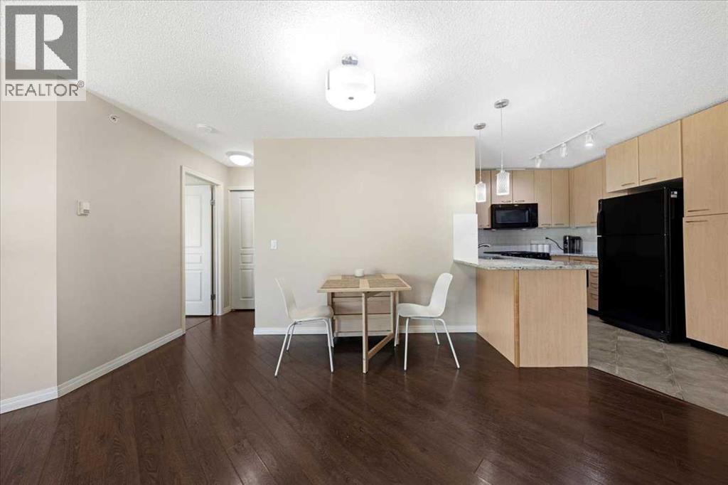 Single Family House for Sale in   Richard Road SW Lincoln Park Calgary 