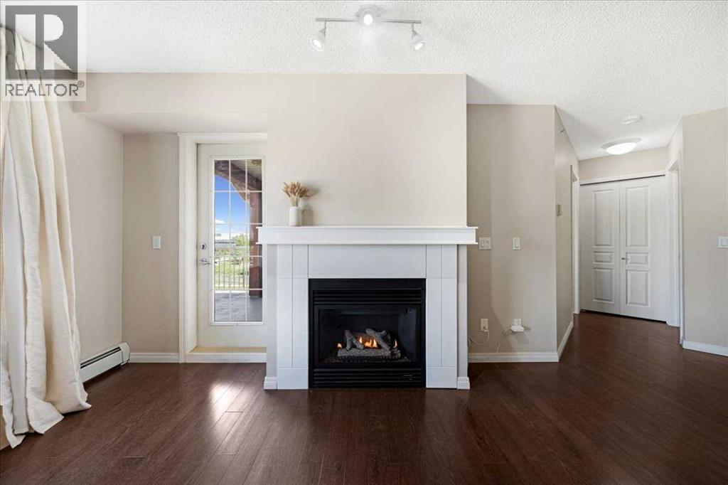 Single Family House for Sale in   Richard Road SW Lincoln Park Calgary 