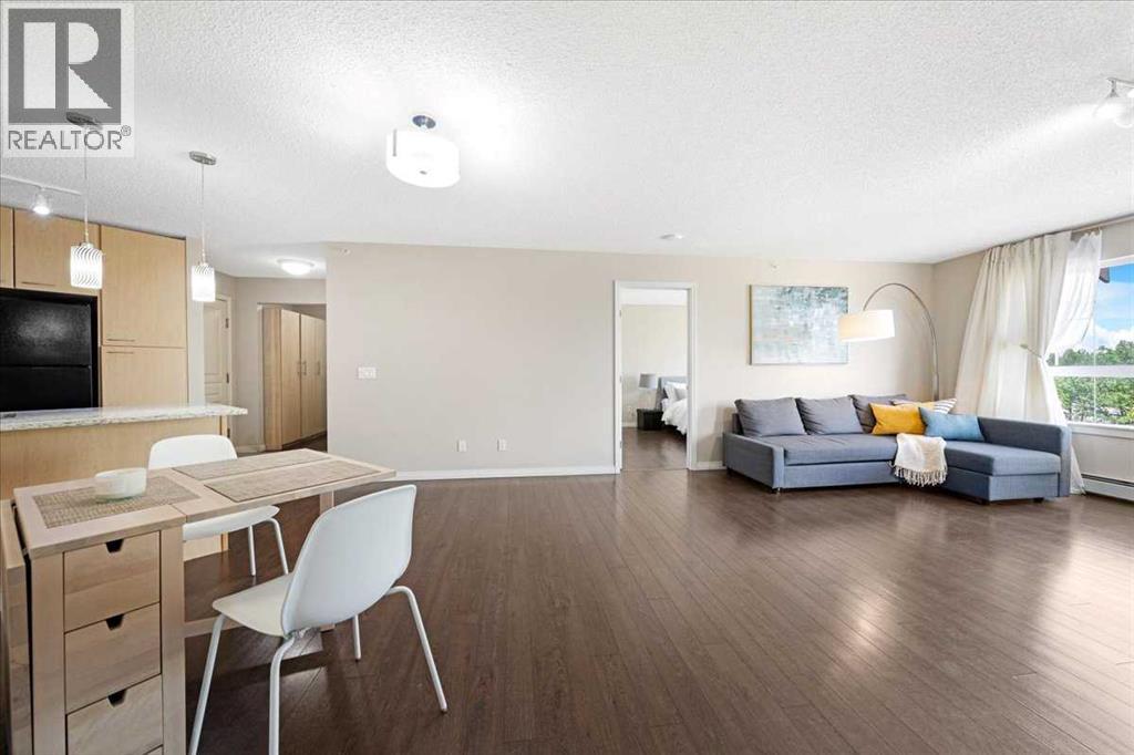 Single Family House for Sale in   Richard Road SW Lincoln Park Calgary 