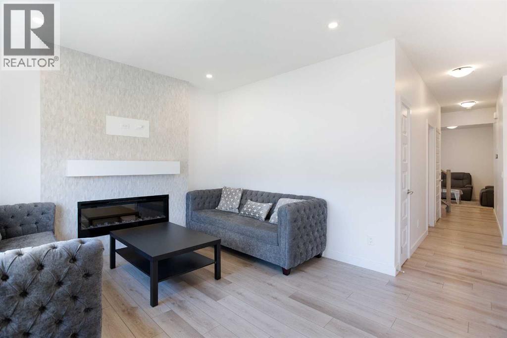 Photo 11 of 200 Homestead Grove Ne, Calgary AB