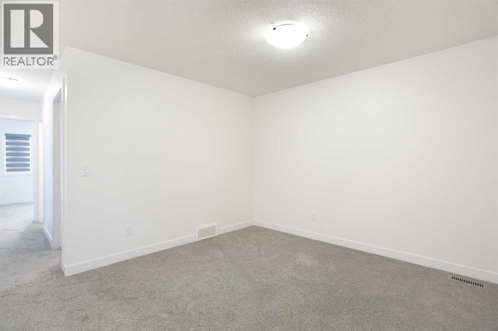 Photo 21 of 200 Homestead Grove Ne, Calgary AB