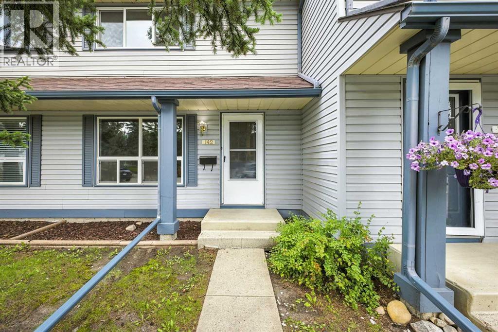 142 Woodmont Terrace SW, Calgary, Alberta