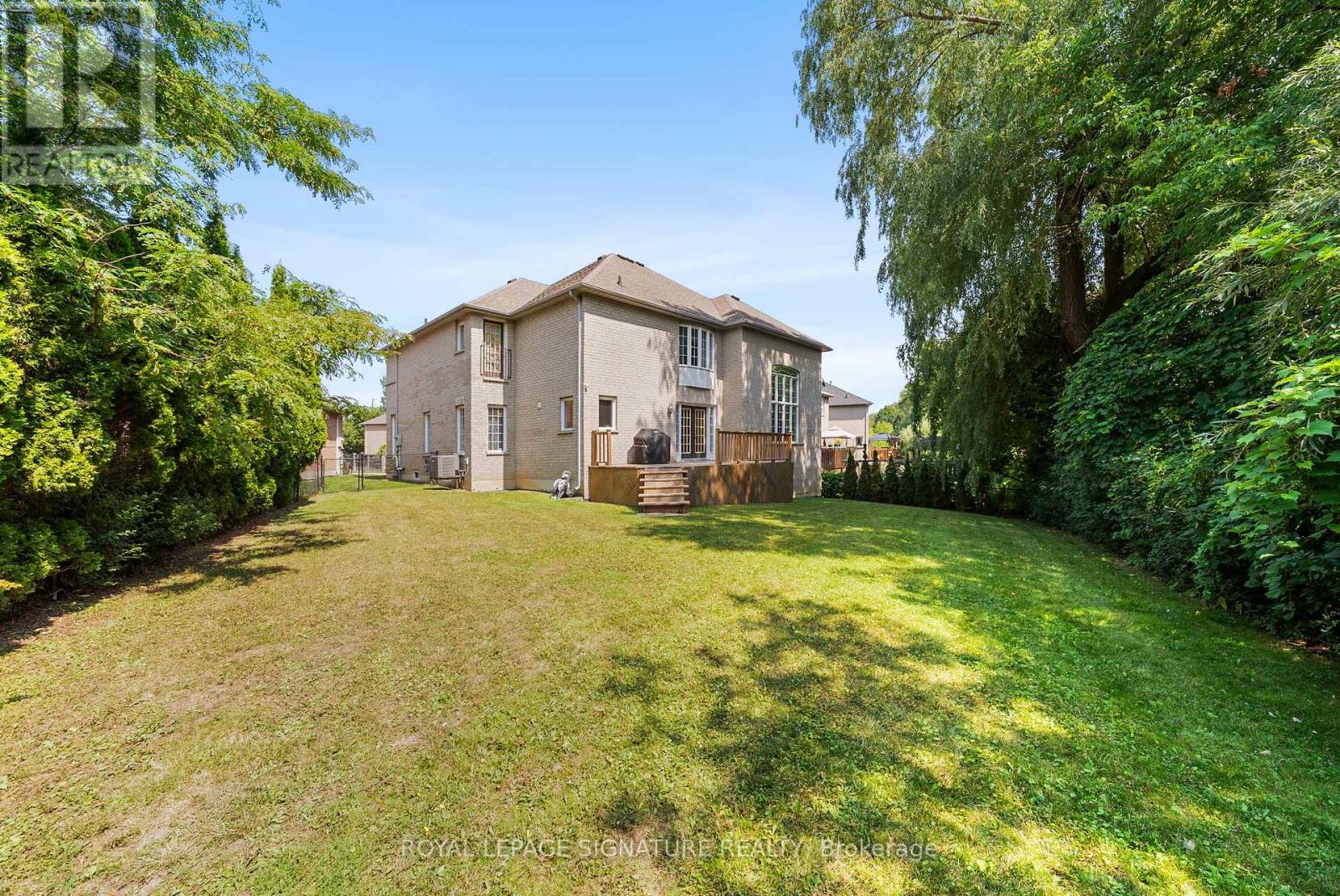Photo 36 of 3 Linda Margaret Crescent, Richmond Hill ON