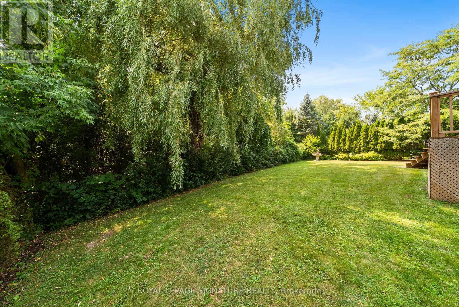 Photo 37 of 3 Linda Margaret Crescent, Richmond Hill ON