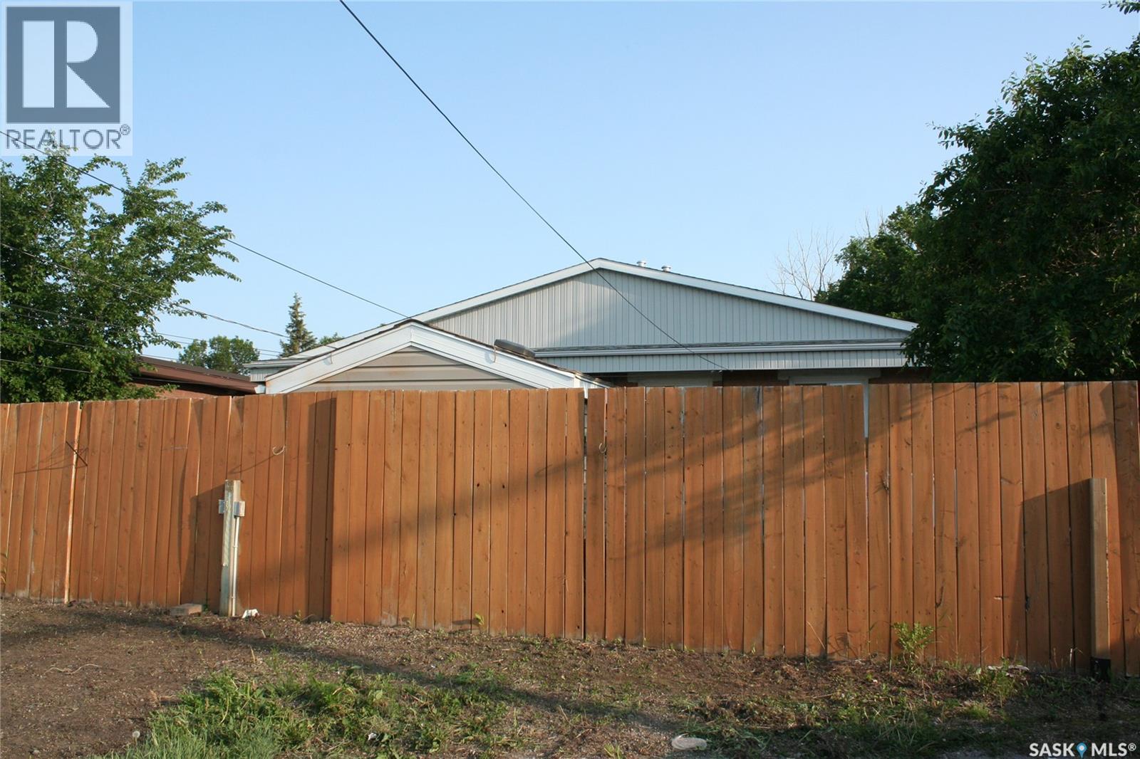 Photo 21 of 54 Froom Crescent, Regina SK