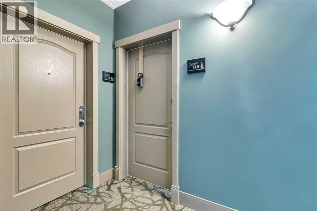Single Family House for Sale in   Discovery Ridge Close SW Discovery Ridge Calgary 