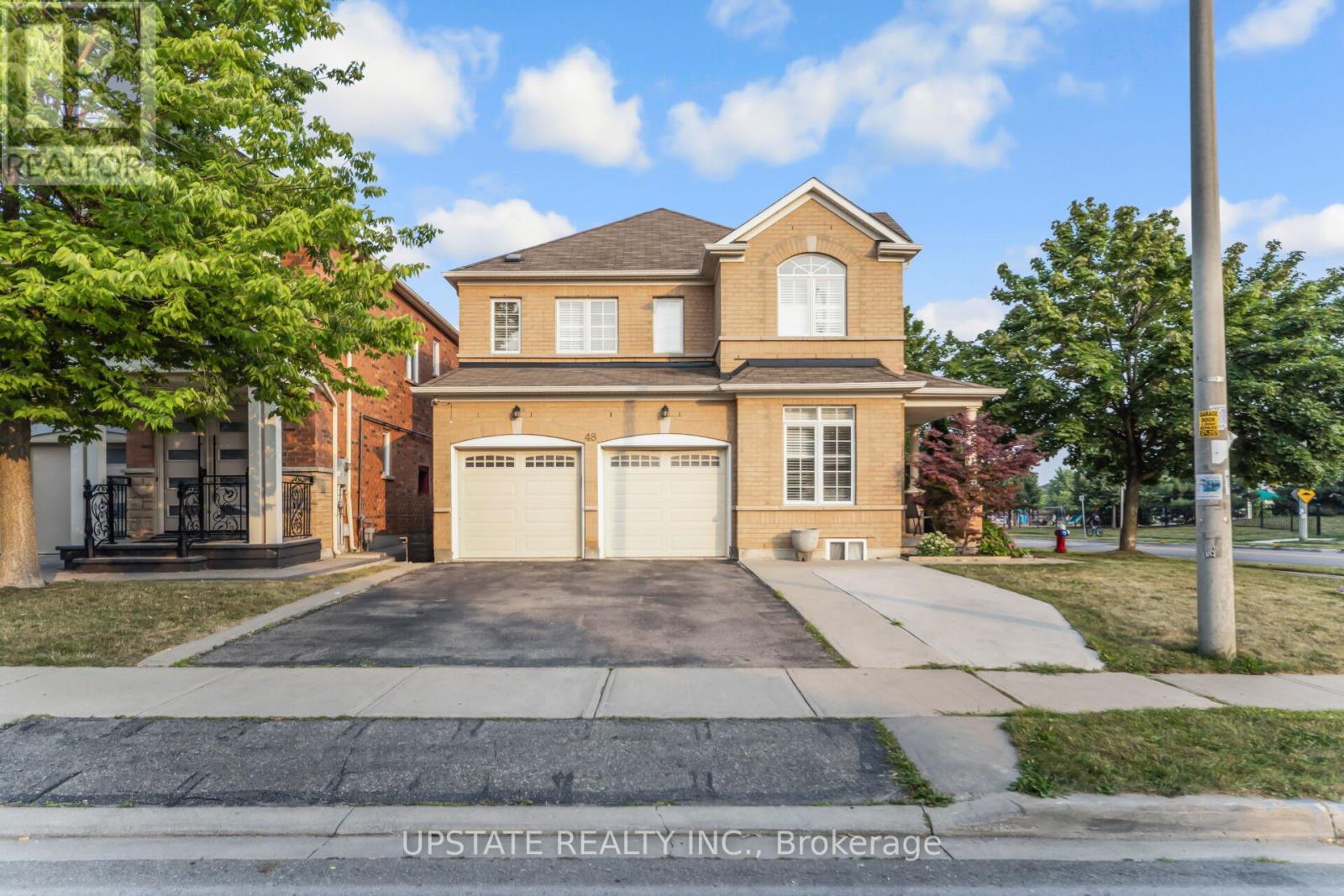 Photo 1 of 48 Clementine Drive, Brampton ON