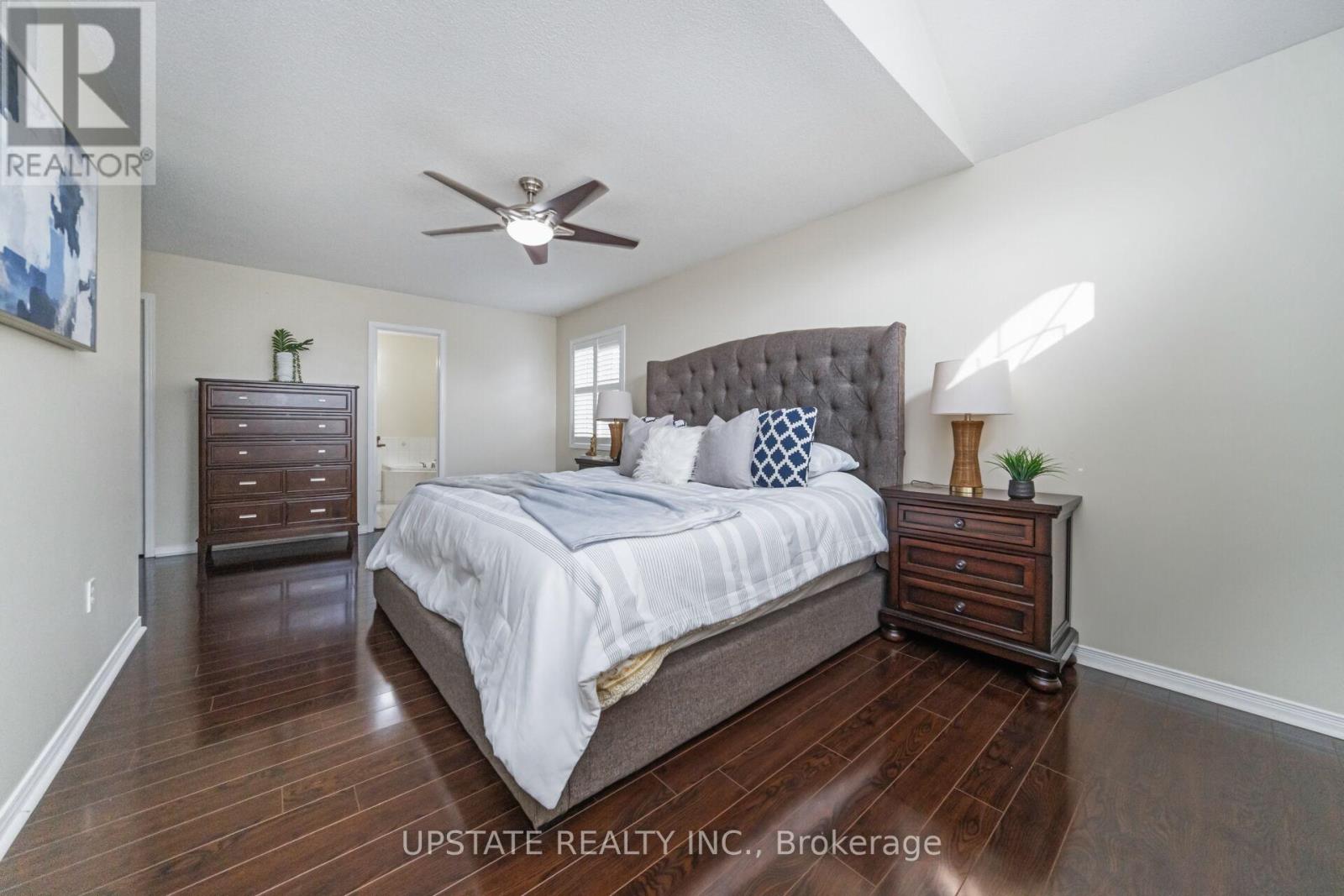 Photo 21 of 48 Clementine Drive, Brampton ON