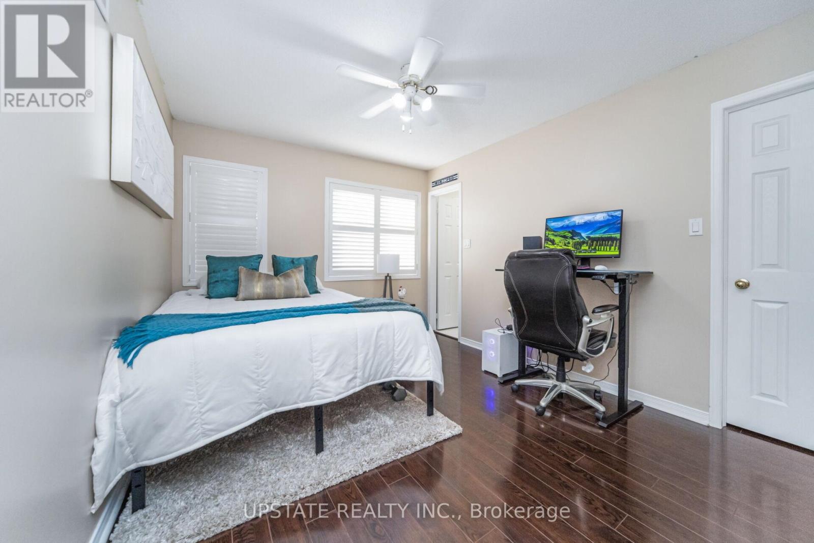 Photo 28 of 48 Clementine Drive, Brampton ON