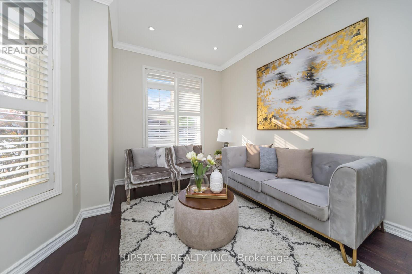 Photo 6 of 48 Clementine Drive, Brampton ON
