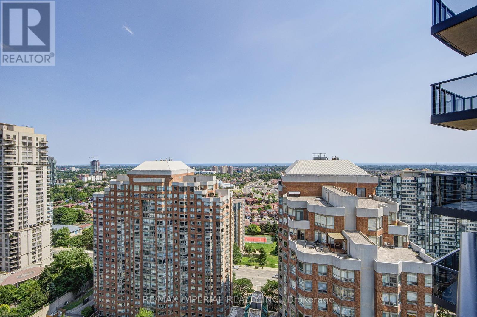 Photo 16 of 2508 330 Burnhamthorpe Road W, Mississauga ON