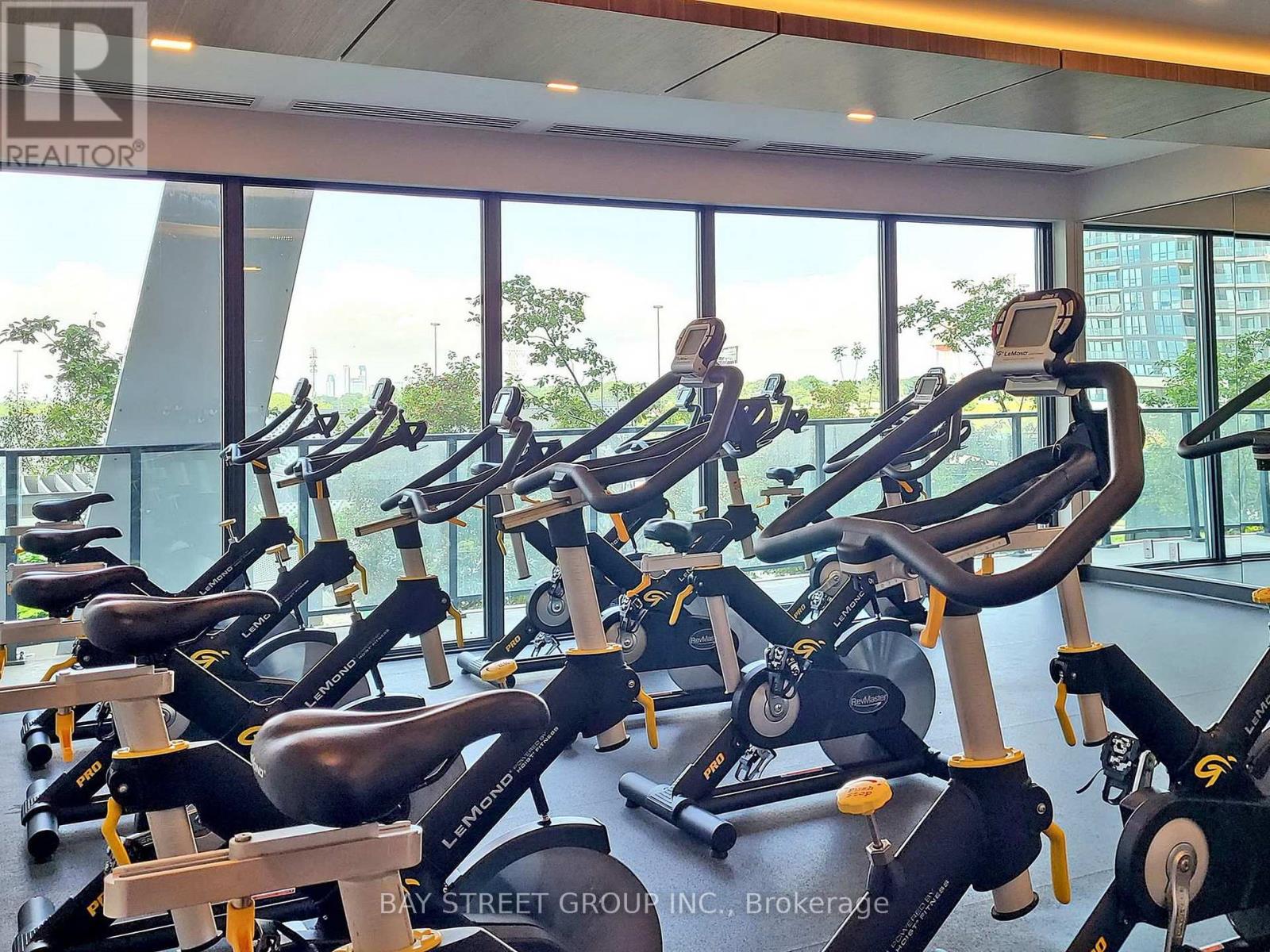 Photo 19 of Lph 07 A 30 Shore Breeze Drive, Toronto ON