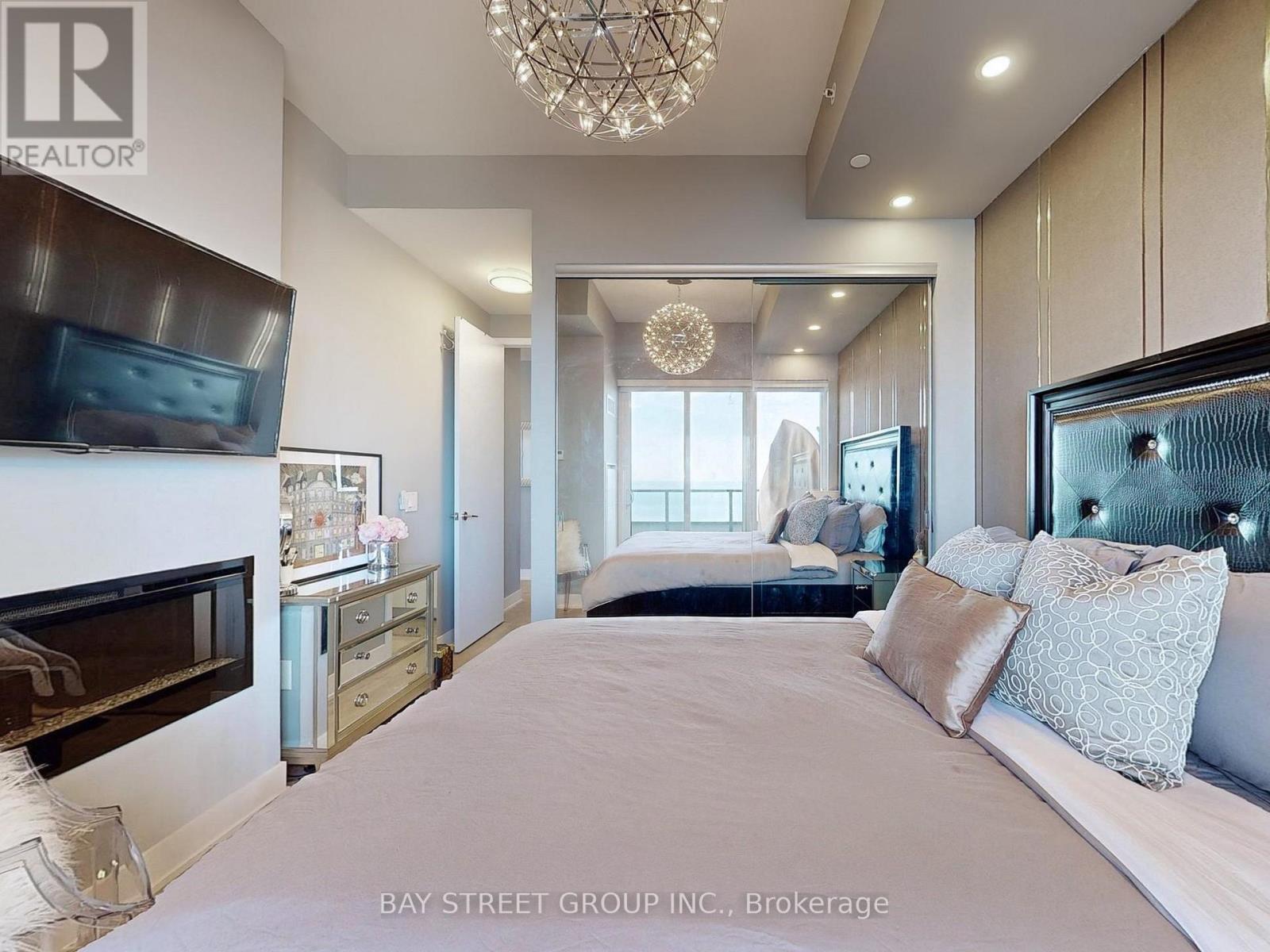 Photo 7 of Lph 07 A 30 Shore Breeze Drive, Toronto ON
