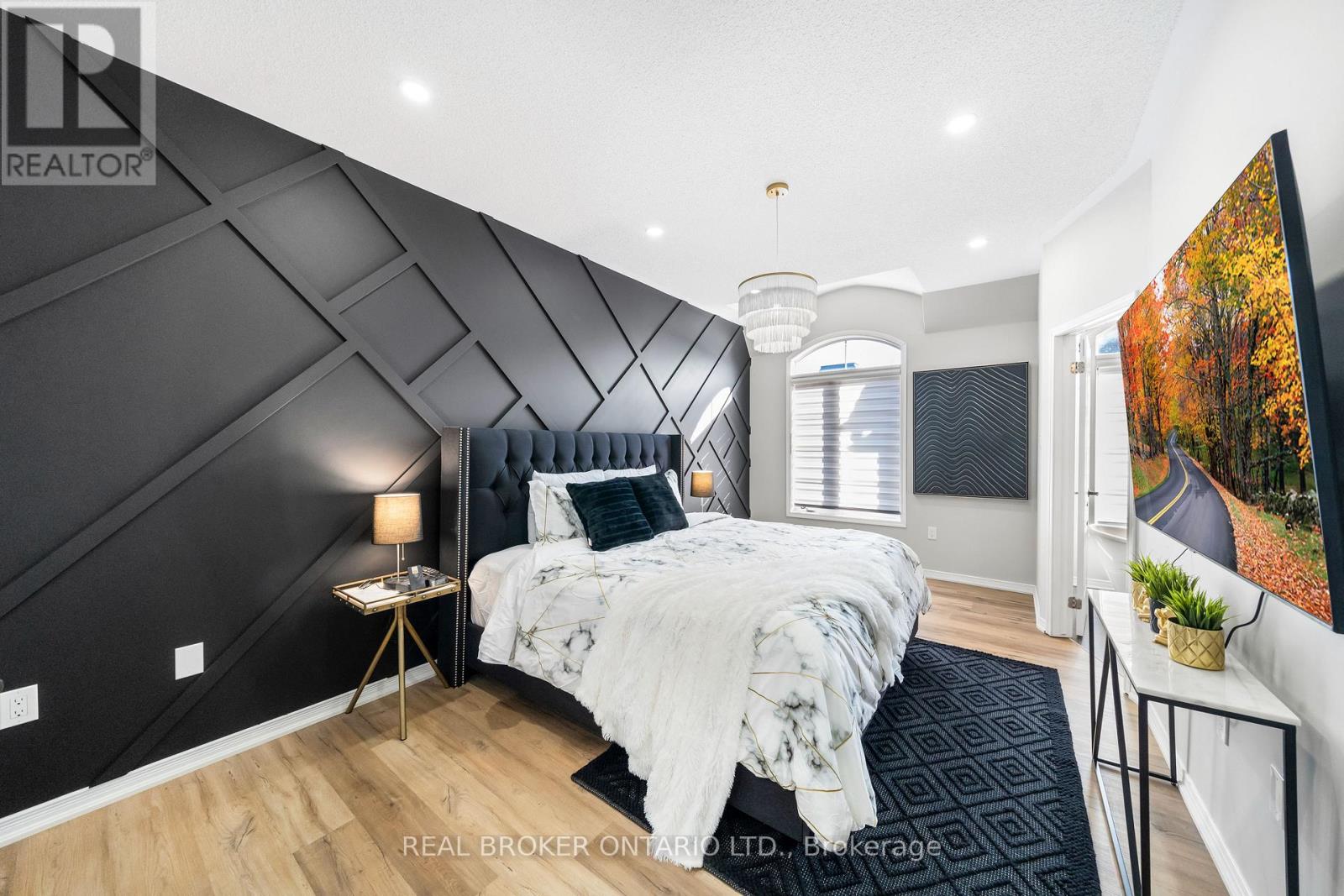 Photo 29 of 114 Preston Meadow Avenue, Mississauga ON
