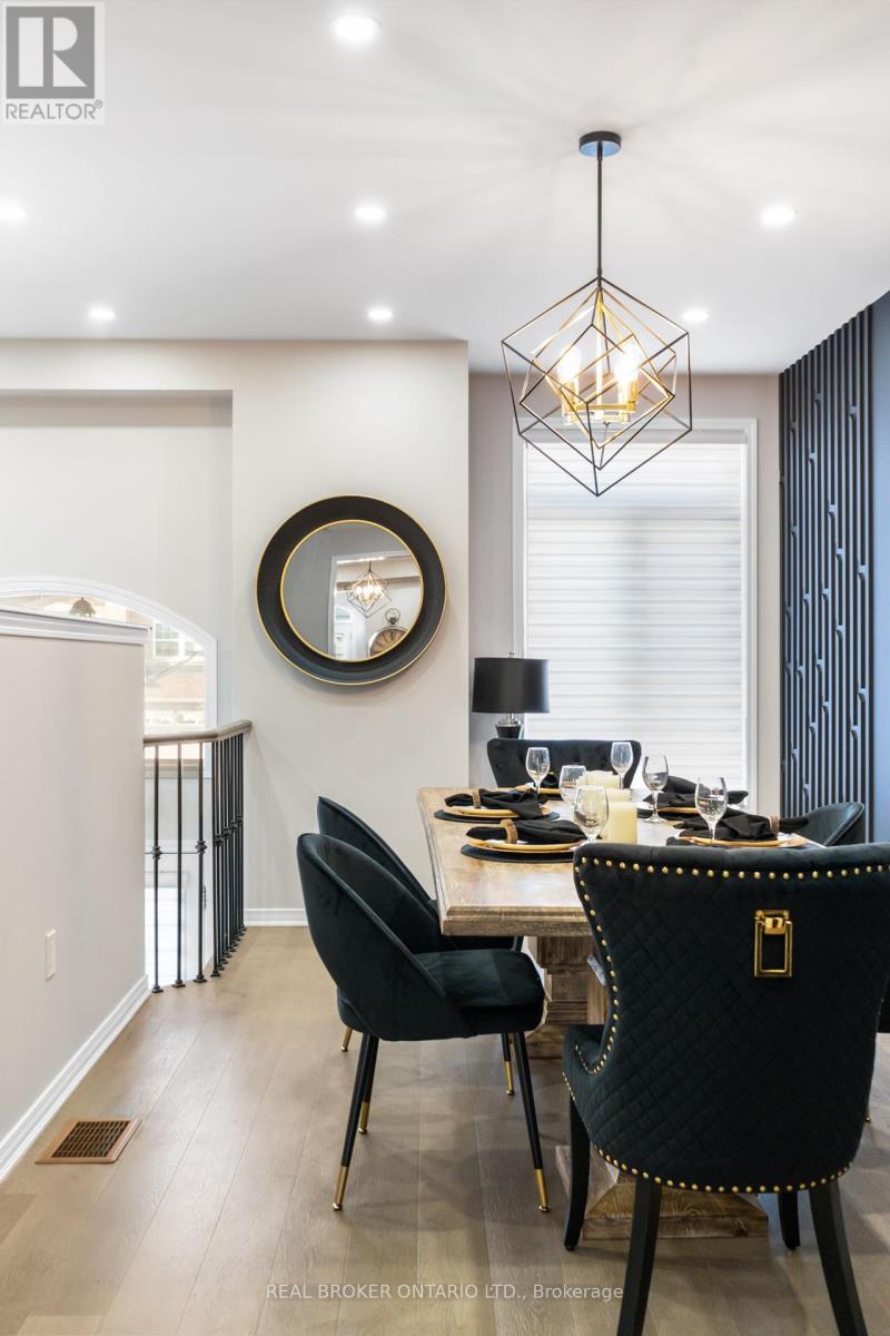 Photo 45 of 114 Preston Meadow Avenue, Mississauga ON