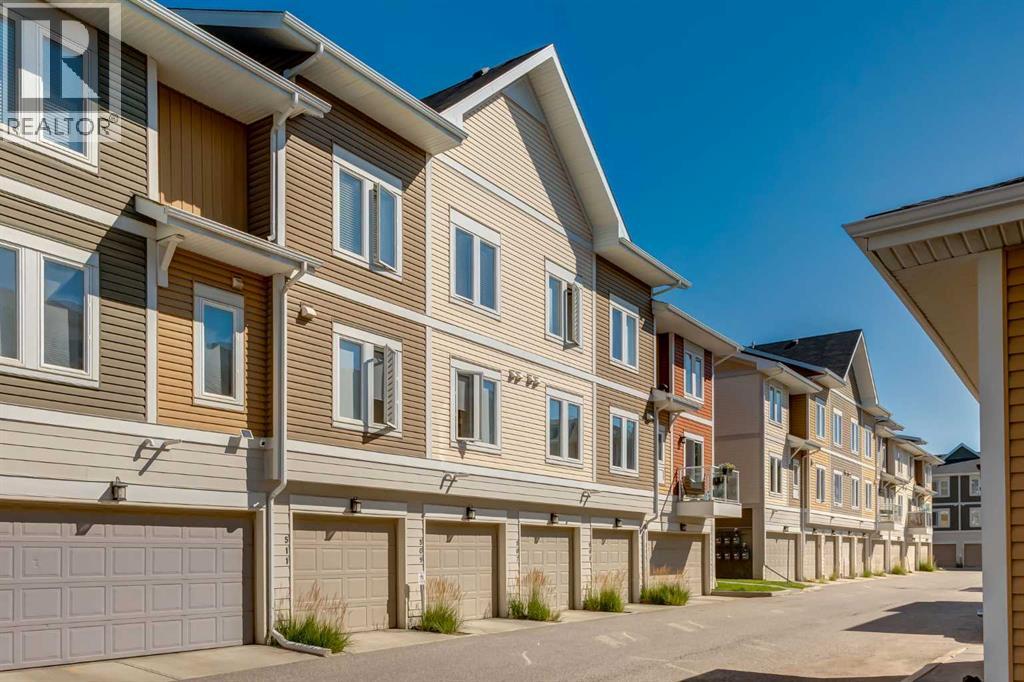Single Family House for Sale in  Auburn Bay Square SE Auburn Bay Calgary 