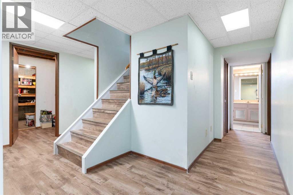 Single Family House Bungalow for Sale in  Hillgrove Drive SW Haysboro Calgary 
