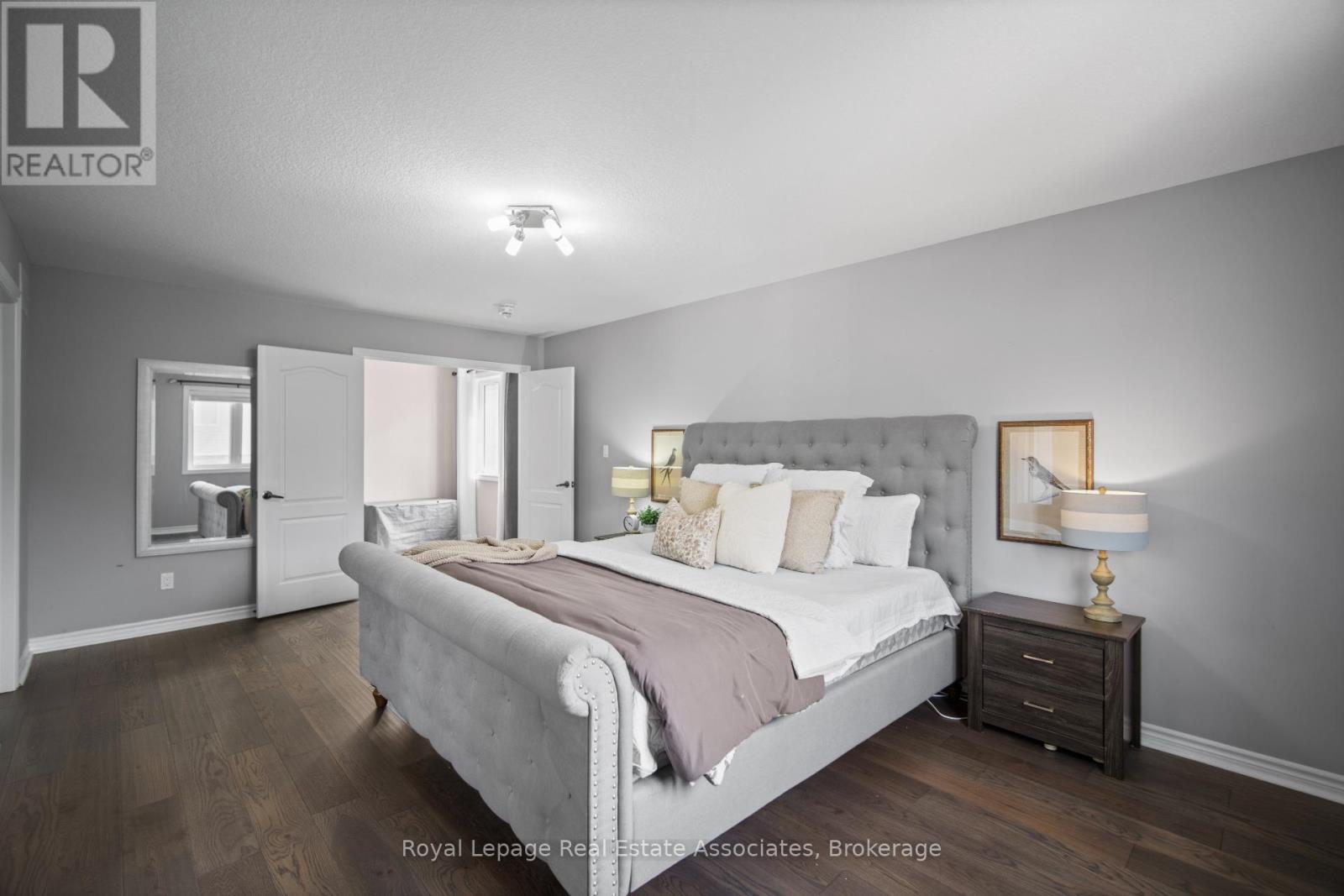 Photo 20 of 439 Moorlands Crescent, Kitchener ON
