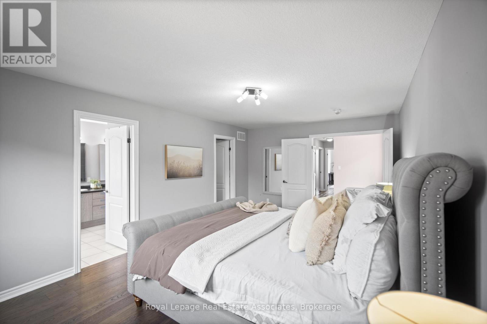 Photo 21 of 439 Moorlands Crescent, Kitchener ON