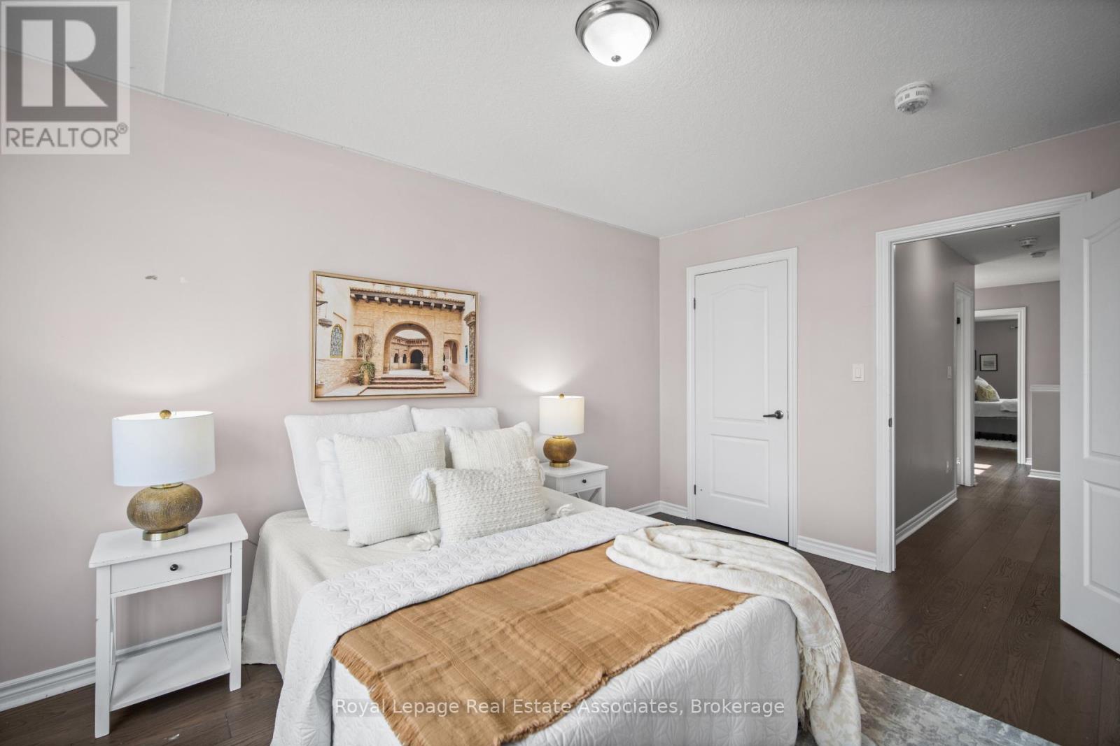 Photo 28 of 439 Moorlands Crescent, Kitchener ON