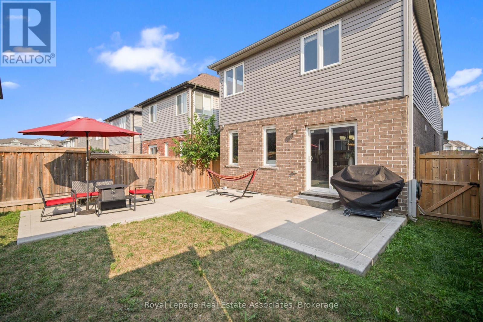 Photo 46 of 439 Moorlands Crescent, Kitchener ON