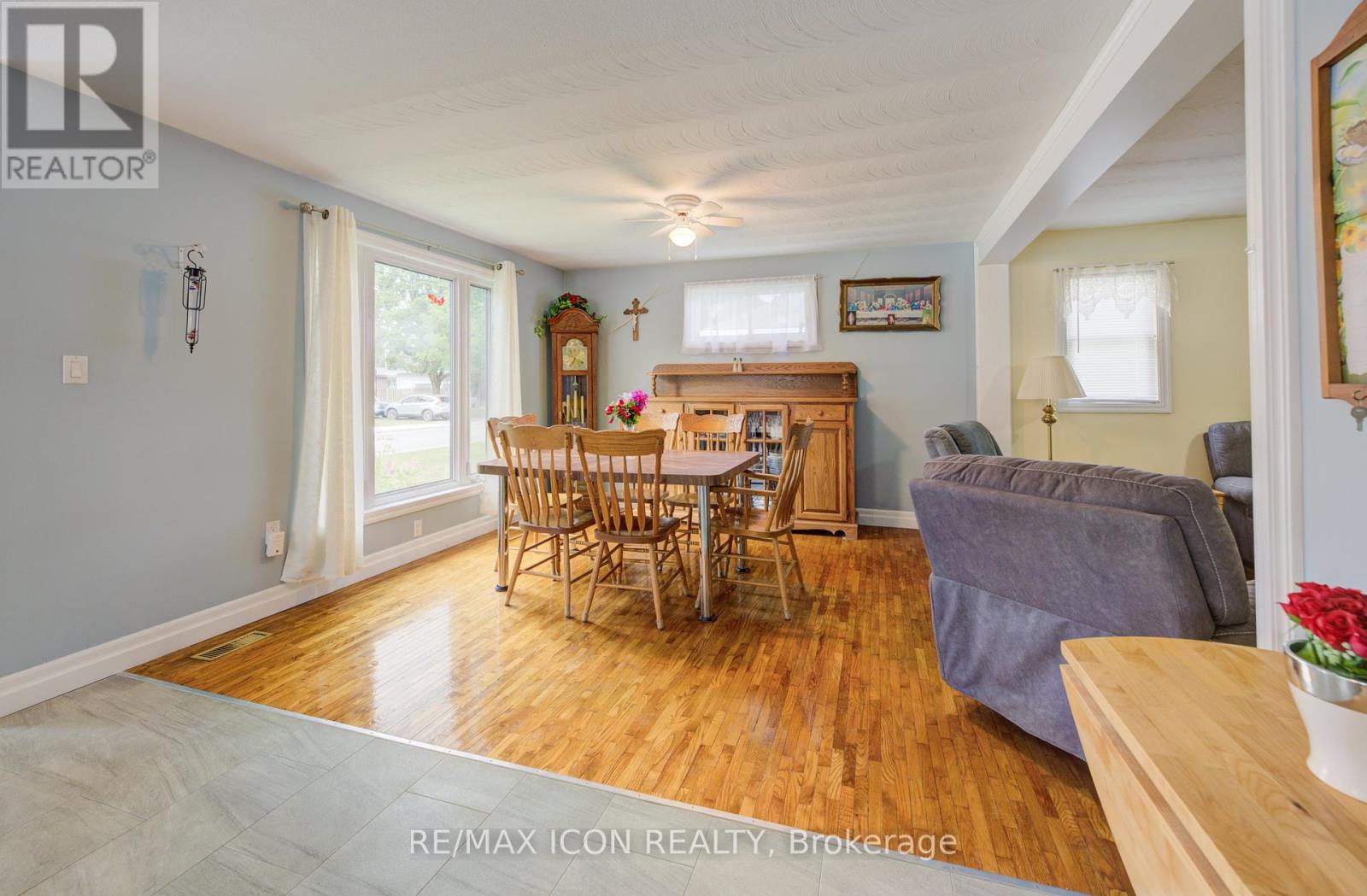 Photo 15 of 254 Wellington Street W, Wellington North ON
