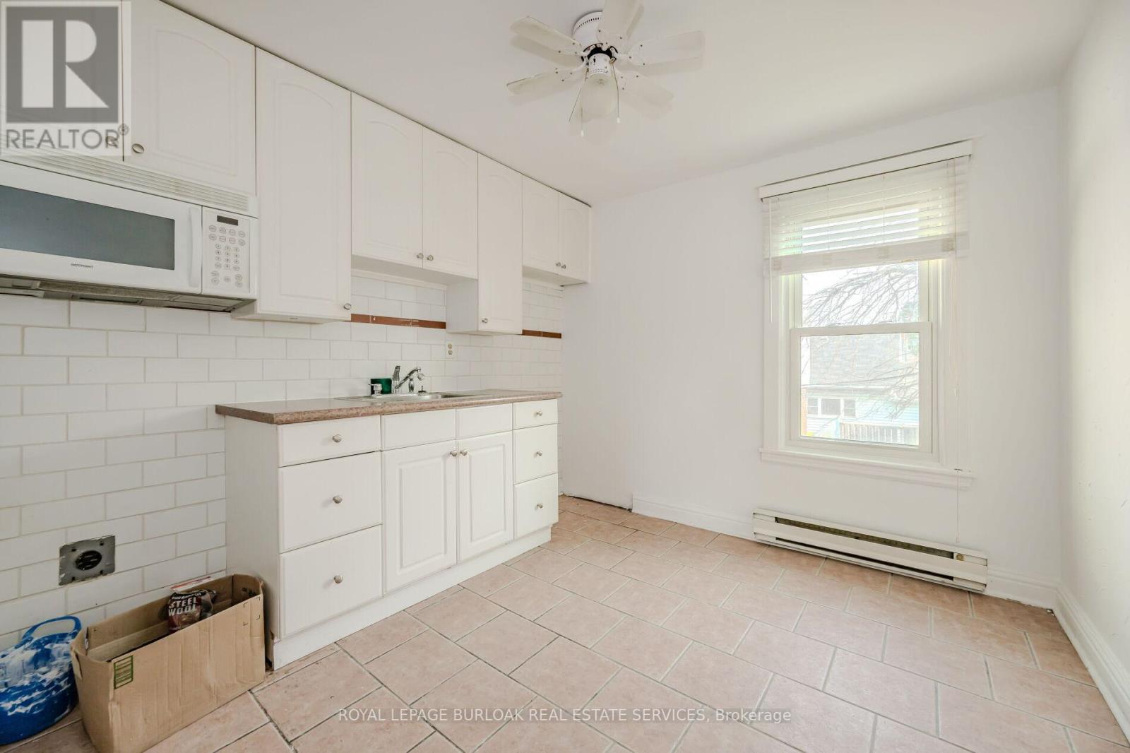 Photo 22 of 1345 Main Street E, Hamilton ON