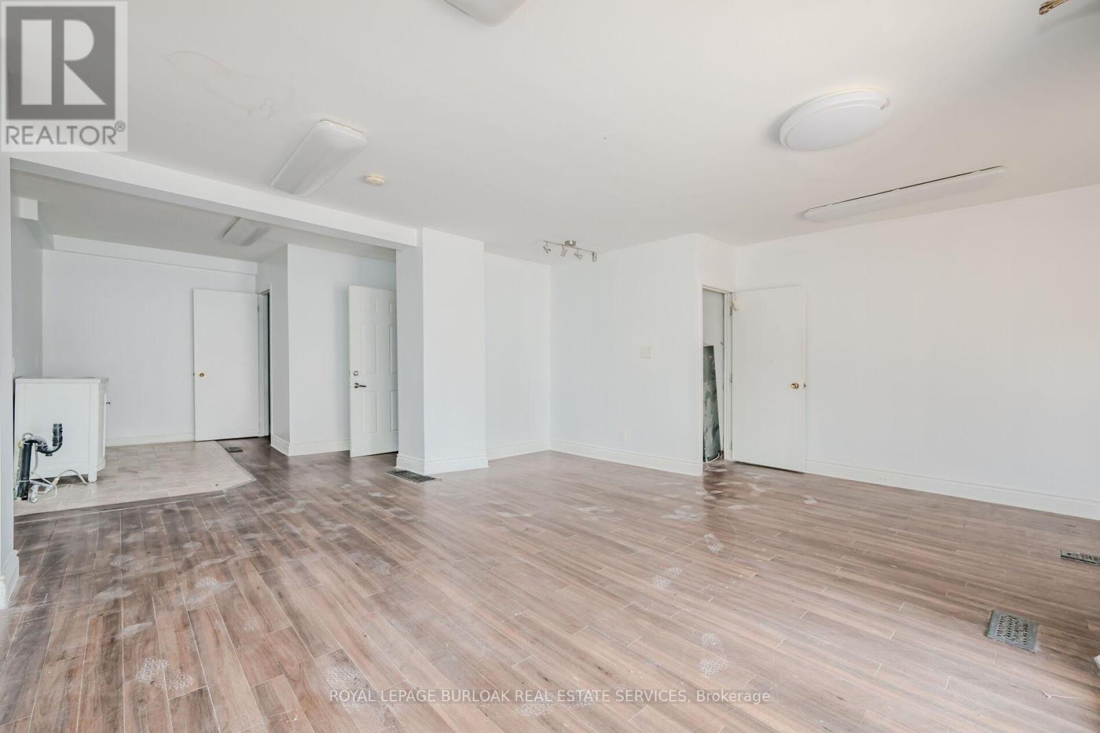 Photo 6 of 1345 Main Street E, Hamilton ON