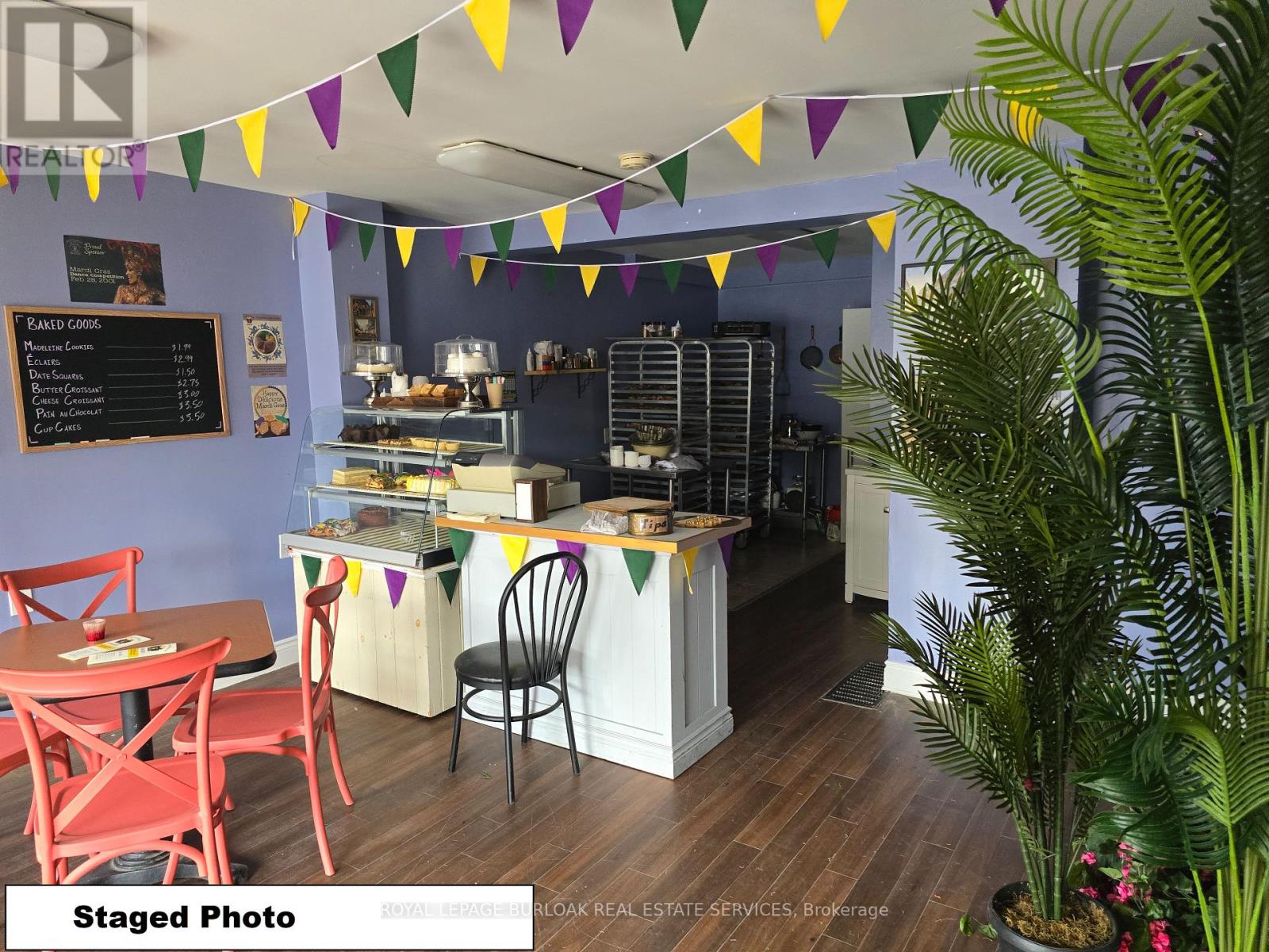 Photo 9 of 1345 Main Street E, Hamilton ON