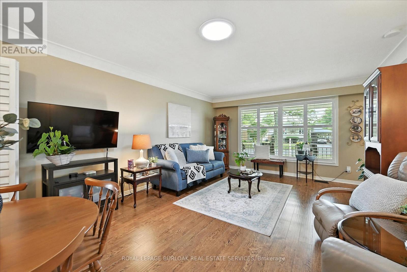 Photo 20 of 5937 Saint Anthony Crescent, Niagara Falls ON