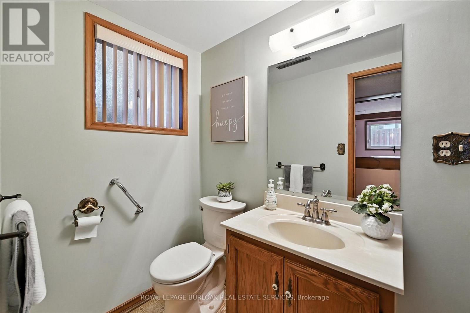Photo 35 of 5937 Saint Anthony Crescent, Niagara Falls ON