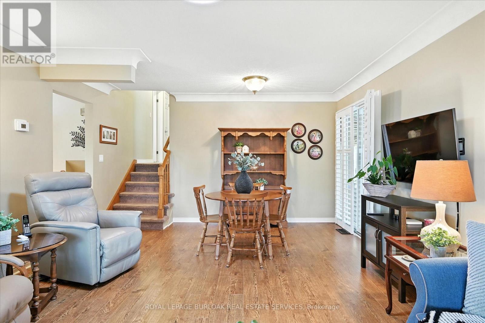 Photo 10 of 5937 Saint Anthony Crescent, Niagara Falls ON