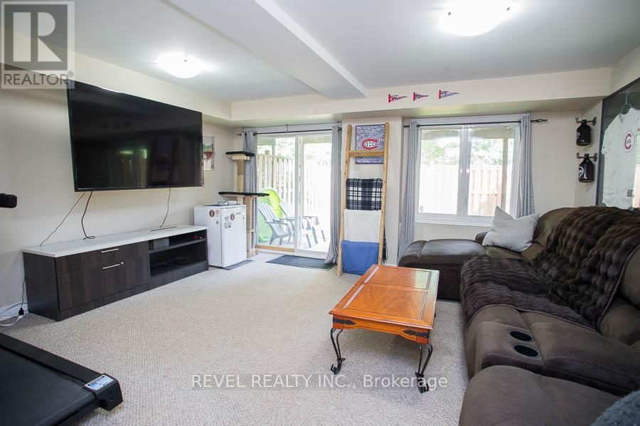 Photo 27 of 115 20 Mcconkey Crescent, Brantford ON