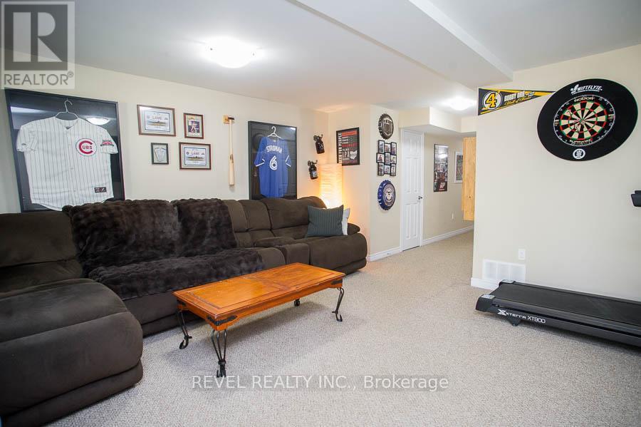 Photo 28 of 115 20 Mcconkey Crescent, Brantford ON
