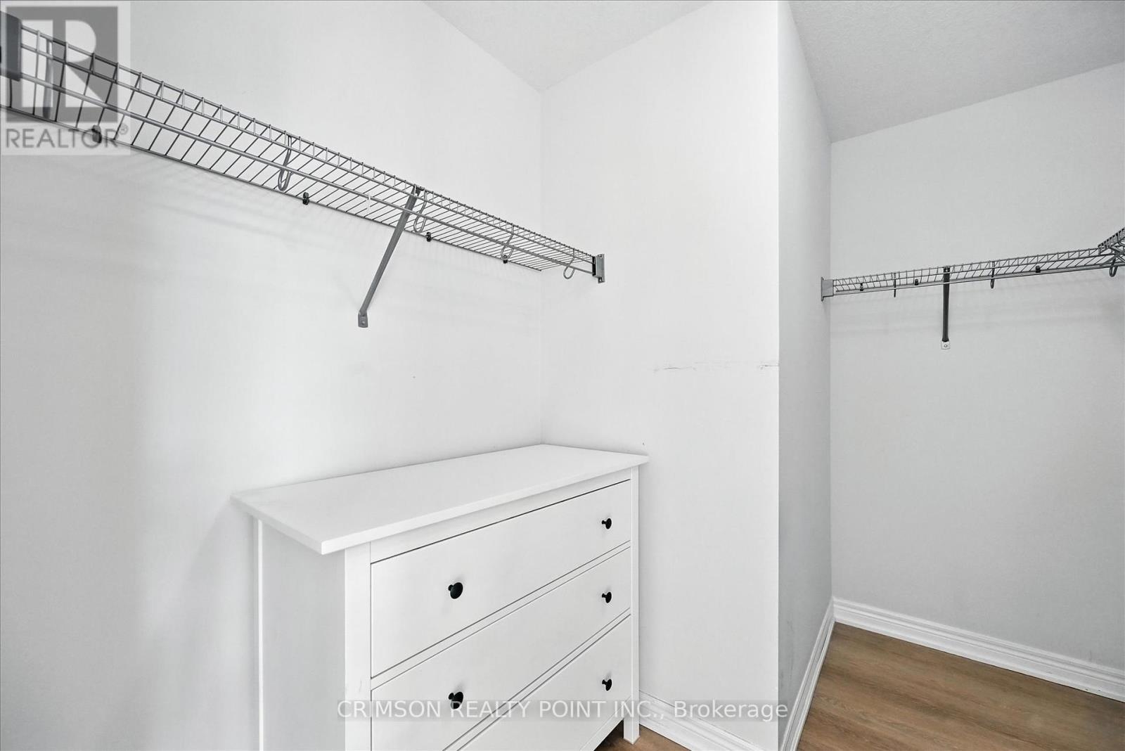 Photo 23 of 8 Linden Park Lane, Hamilton ON