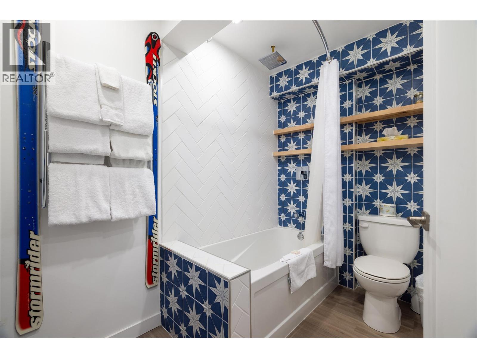 148 Silver Lode Lane Unit# 202, Vernon