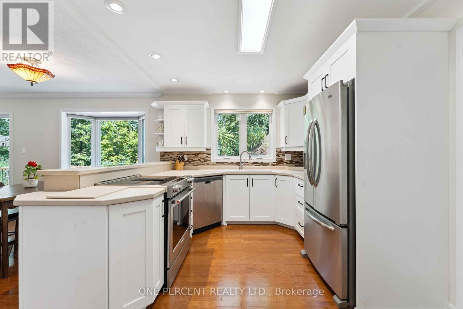Photo 20 of 100 John Aselford Drive, Ottawa ON