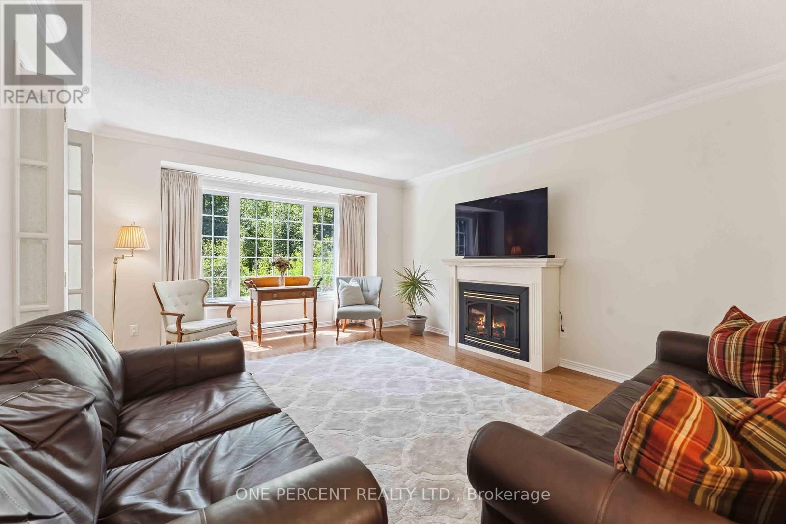 Photo 19 of 100 John Aselford Drive, Ottawa ON