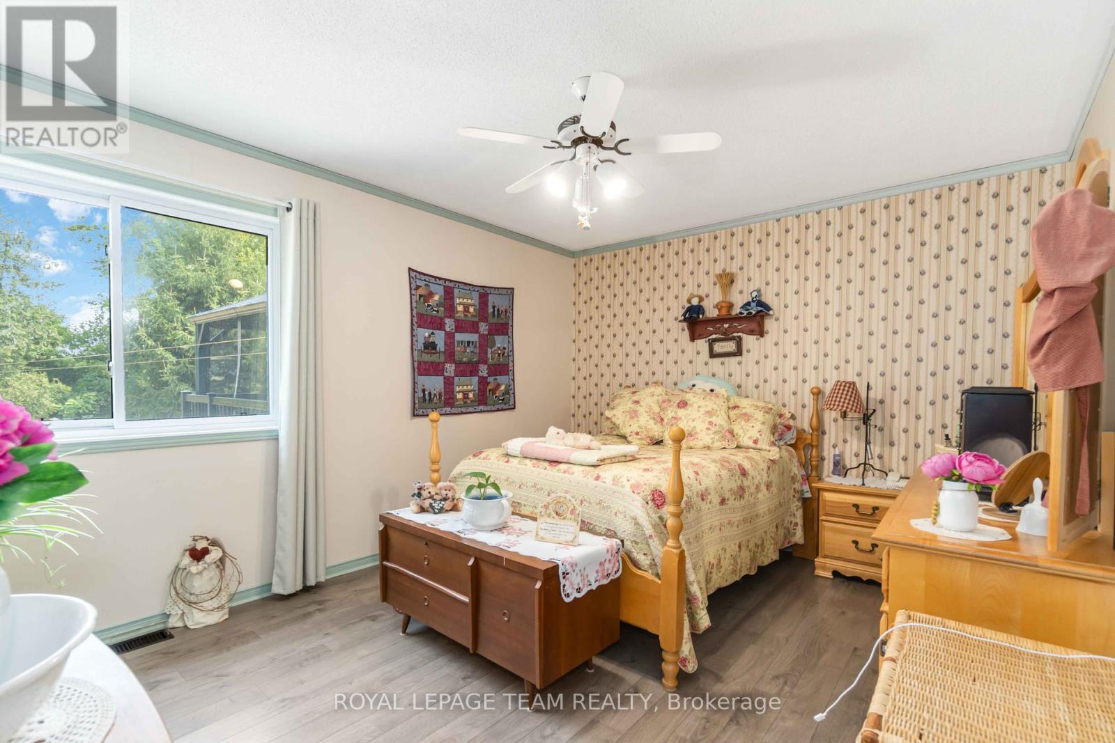 Photo 15 of 14 Mountain Ash Drive, North Grenville ON