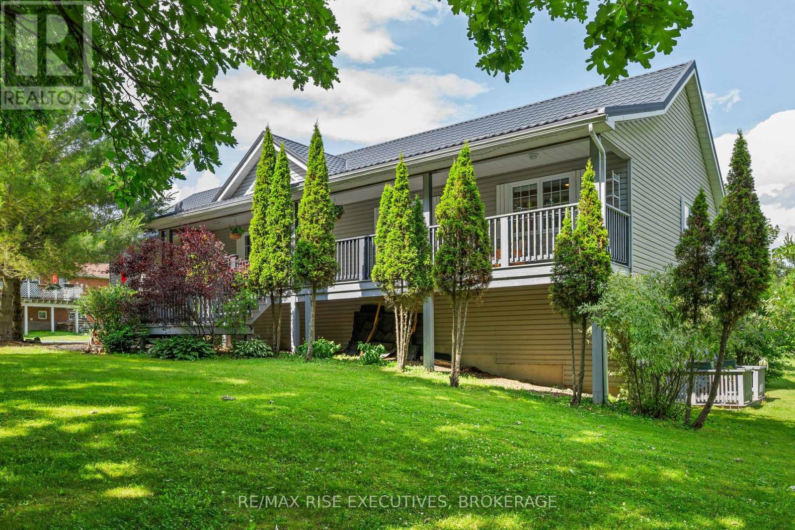 Photo 2 of 63 Sunnyside Road, Rideau Lakes ON