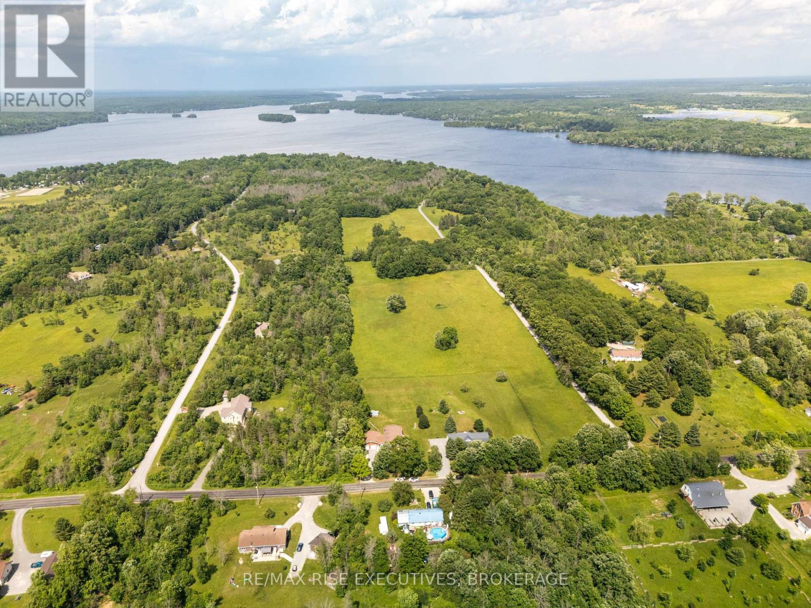 Photo 45 of 63 Sunnyside Road, Rideau Lakes ON