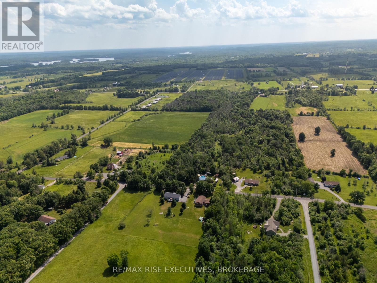 Photo 46 of 63 Sunnyside Road, Rideau Lakes ON