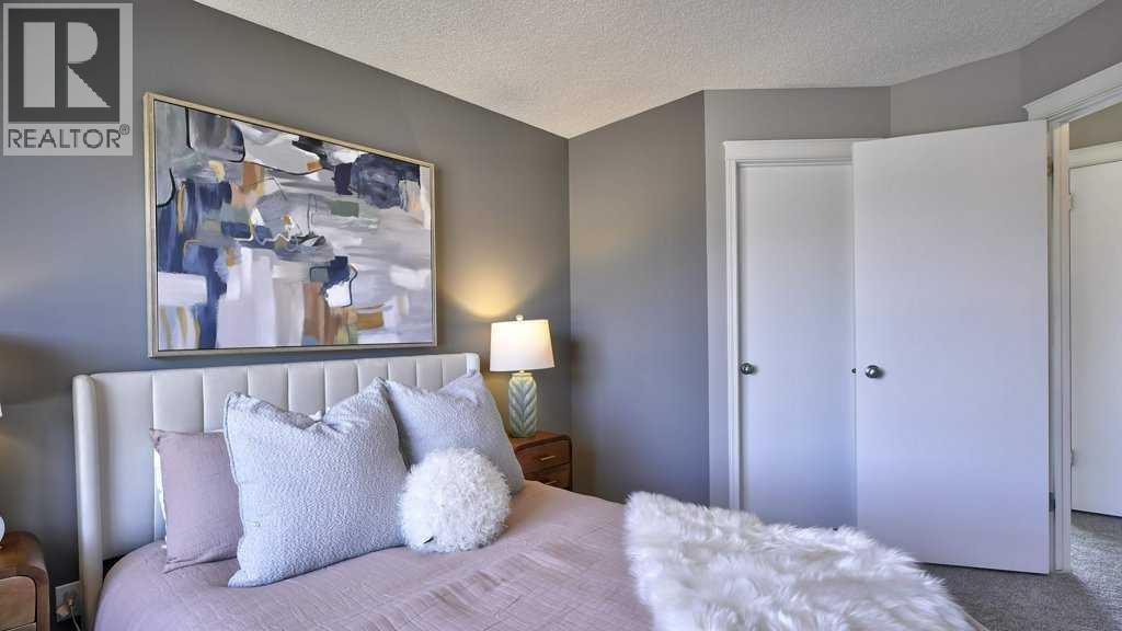 Single Family House for Sale in  Tuscany Valley Green NW Tuscany Calgary 