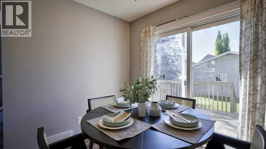 Single Family House for Sale in  Tuscany Valley Green NW Tuscany Calgary 